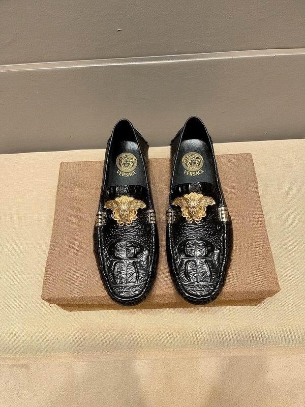 Versace Men's Shoes 528